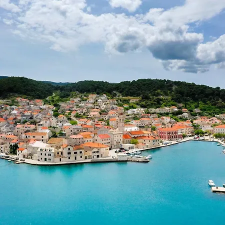 Nezi * פוצ'ישצ'ה